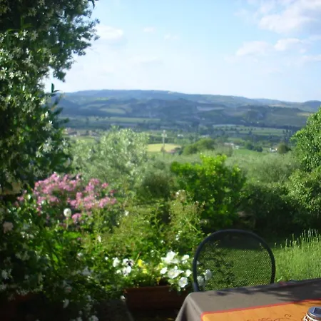 Bed & Breakfast Chiara E Benedetta Degli Ulivi 3*