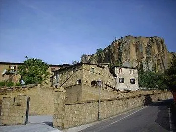 Chiara E Benedetta Degli Ulivi Panzió