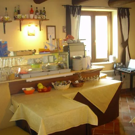 Chiara E Benedetta Degli Ulivi 4*