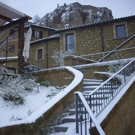 Chiara E Benedetta Degli Ulivi Panzió 4*