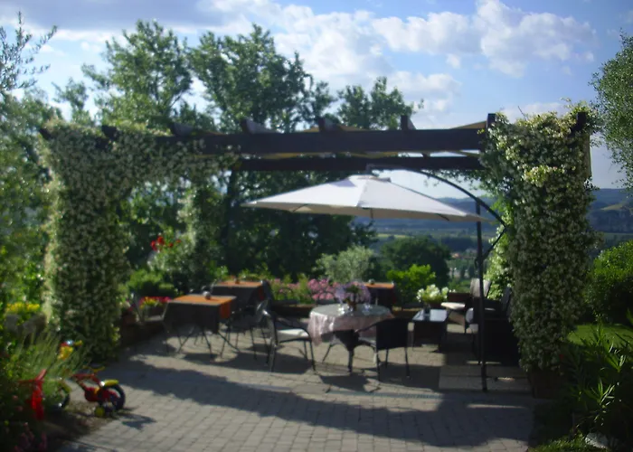 Couette-café Chiara E Benedetta Degli Ulivi