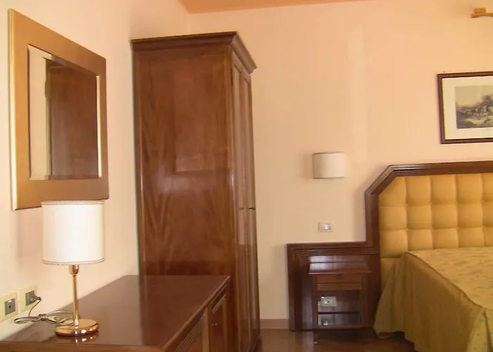 Chiara E Benedetta Degli Ulivi فندق مبيت وإفطار 4*