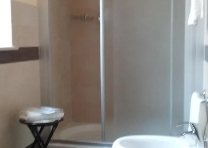 Chiara E Benedetta Degli Ulivi 4*