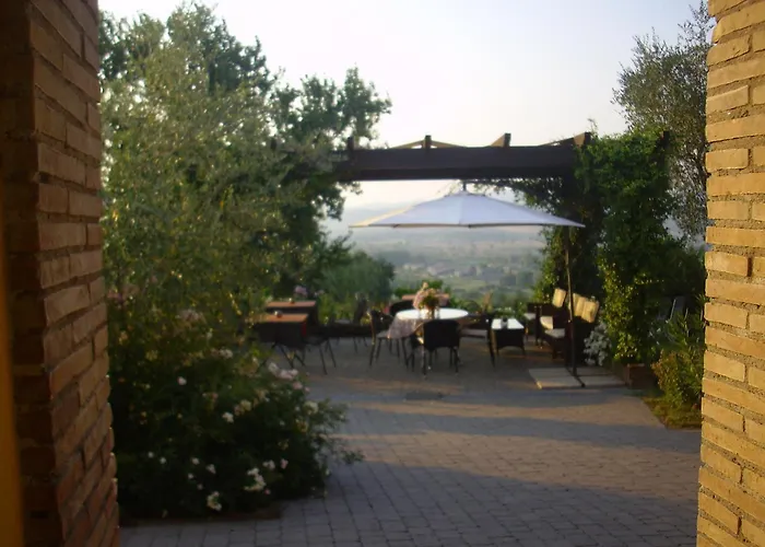Chiara E Benedetta Degli Ulivi Couette-café Orvieto