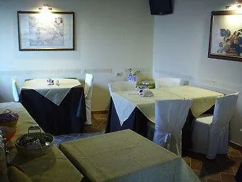 Chiara E Benedetta Degli Ulivi فندق مبيت وإفطار 4*