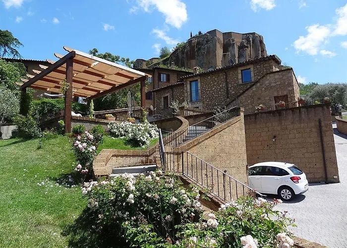 Chiara E Benedetta Degli Ulivi 4*