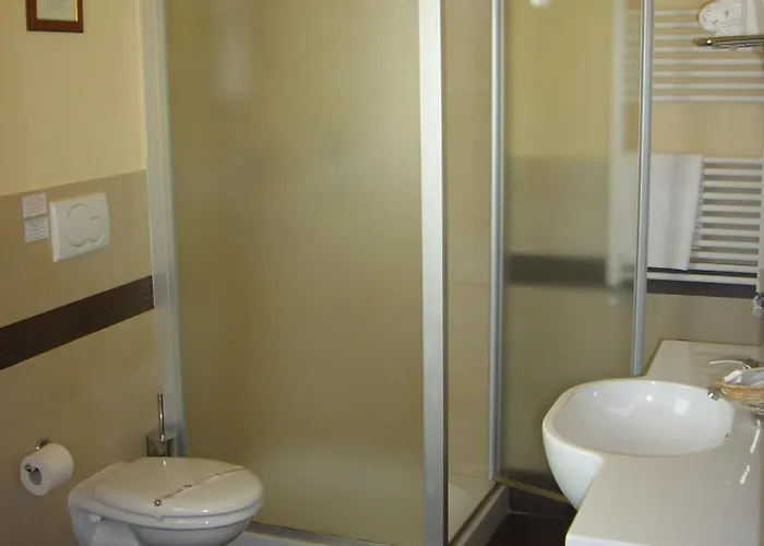 Couette-café Chiara E Benedetta Degli Ulivi 4*